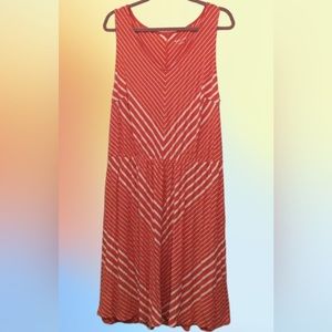 Sleeveless Dress size 1X stretchy by Ava & Viv